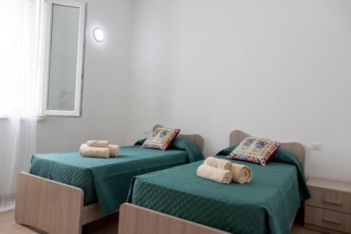 Casa Ferrante Hotel Cinisi Bagian luar foto