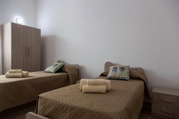 Casa Ferrante Hotel Cinisi Bagian luar foto